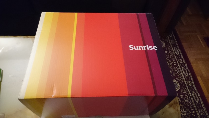 Sunrise TV nouvelle box noire ? DSC_0383